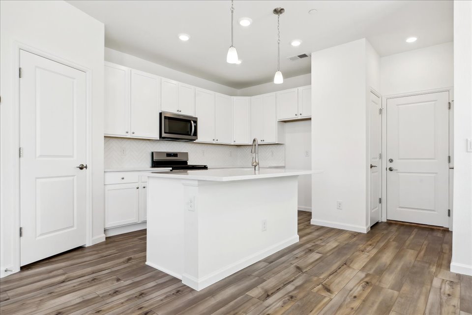 0165A 6760 Merseyside Lane